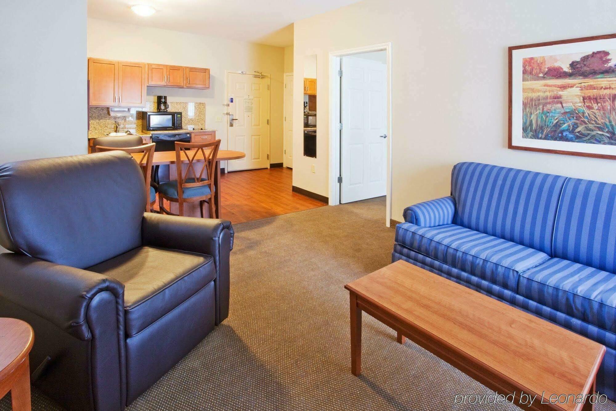 Candlewood Suites Athens By Ihg Habitación foto